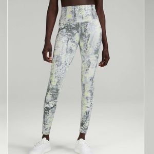 Lululemon Wunder Train High Rise Tight 28”